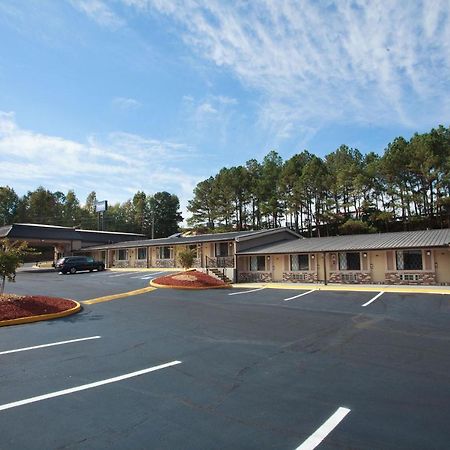 Travelodge By Wyndham Macon West מראה חיצוני תמונה