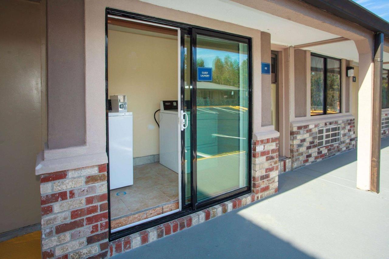 Travelodge By Wyndham Macon West מראה חיצוני תמונה